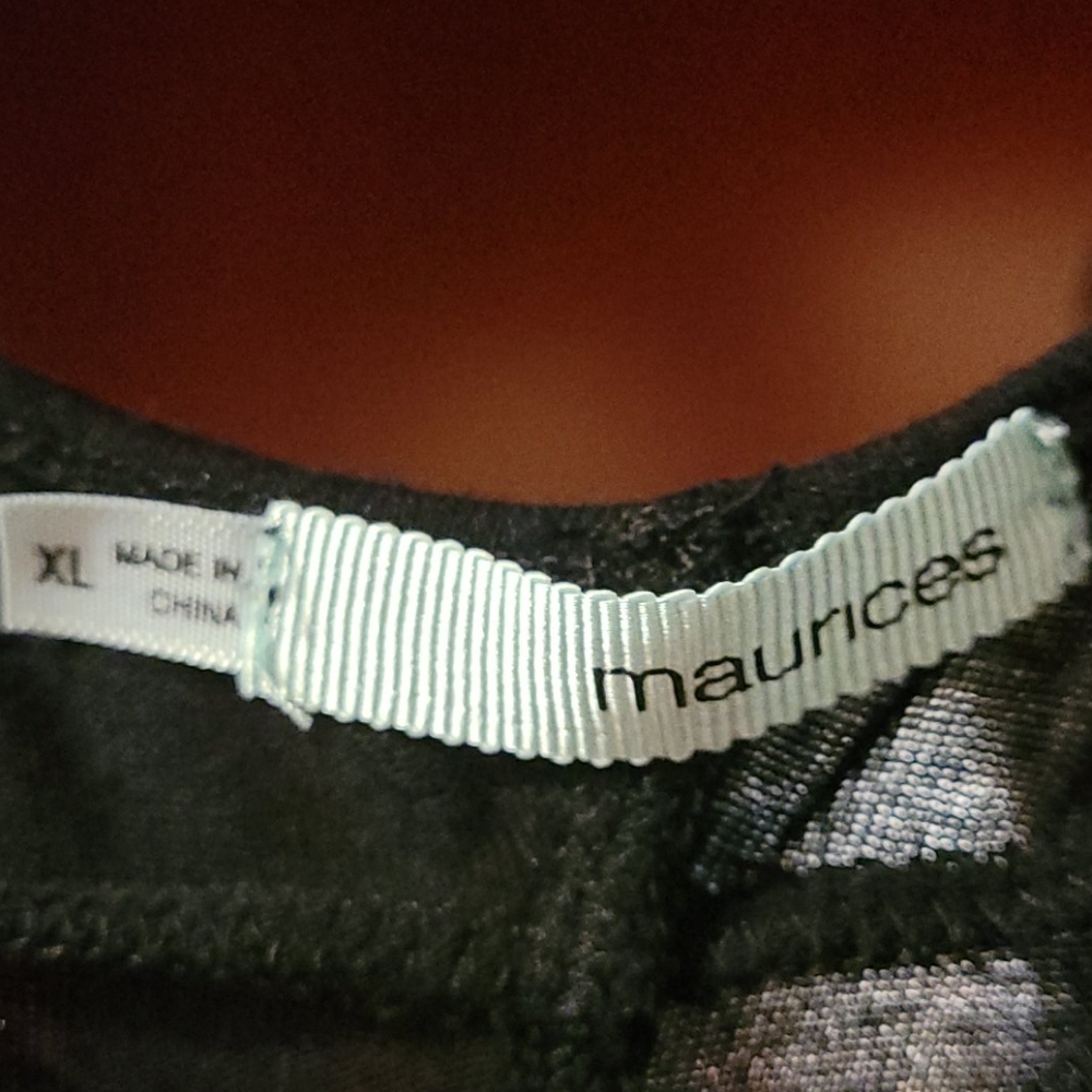 Sweater - Picture 3 of 3